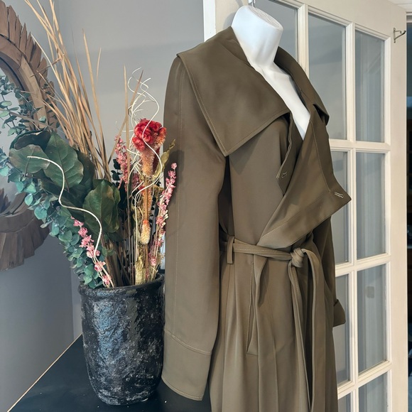 Avex Les Filles Belted Drape Front Trench Small NWT - Picture 14 of 16